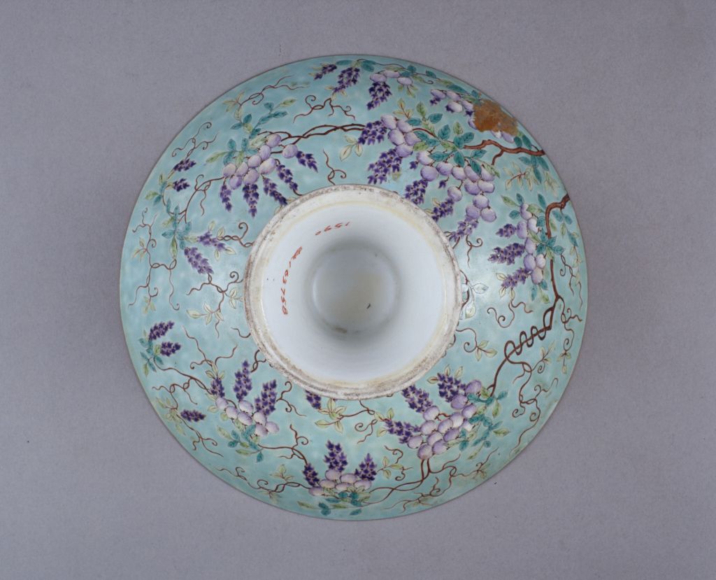 图片[3]-“Da Yazhai” type green space pastel flower and bird pattern high foot plate-China Archive